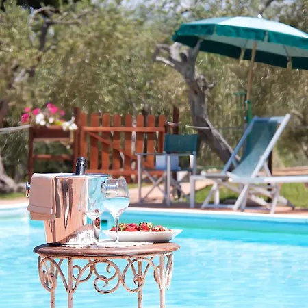 Antinori Whith Pool And Garden *